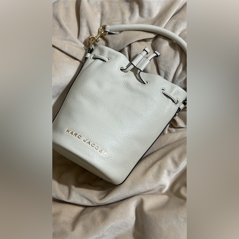 Marc Jacobs Bucket Bag